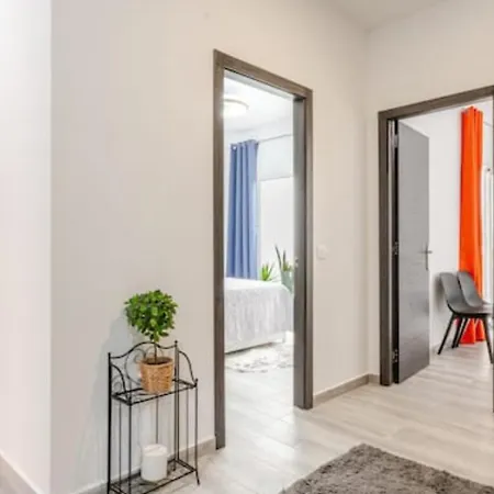 Apartamento Casa Romania - Terra Armenime